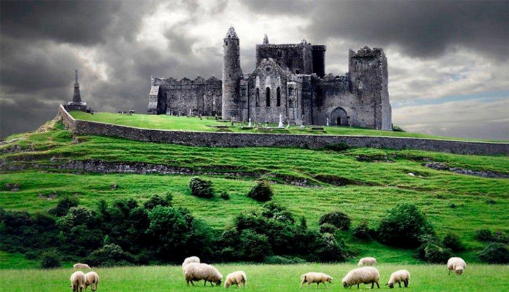 Ireland in 7 Days - Rock of Cashel